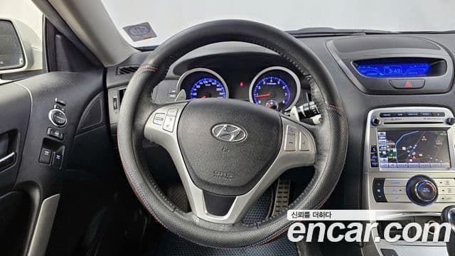 Hyundai Genesis купе 200 турбо RW, 2010 13