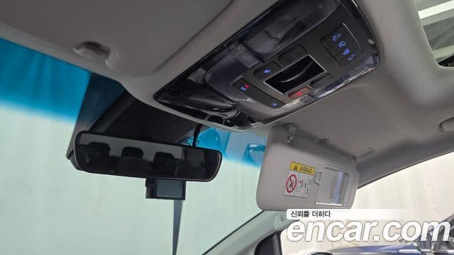 Hyundai Staria Modern, 2025 19