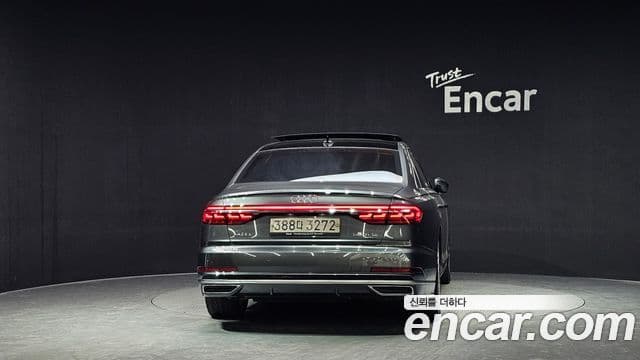 Audi A8 (D5) 55 TFSI Quattro LWB, 2020 4