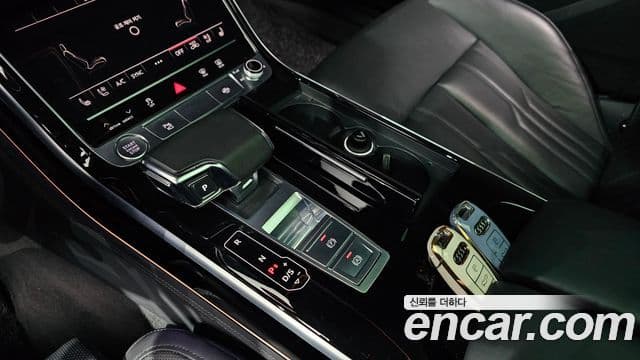 Audi A8 (D5) 55 TFSI Quattro LWB, 2020 9