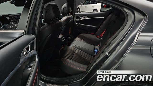 Genesis The / новый New G70, 2021 12