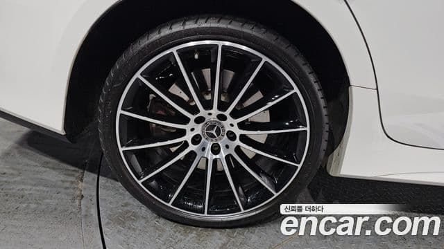 Mercedes-Benz CLS-класс C257 AMG Line, 2021 все фото