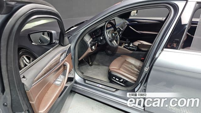 BMW 5시리즈 (G30) 520d xDrive M Sport Plus, 2020 10