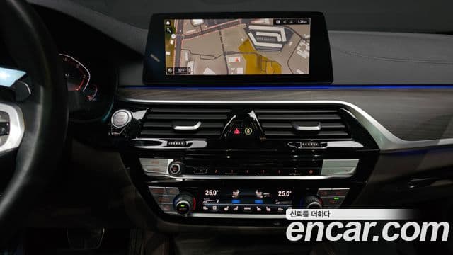 BMW 5시리즈 (G30) 520d xDrive M Sport Plus, 2020 15