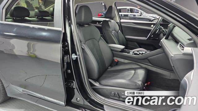 Kia K5 3세대 Prestige, 2022 10