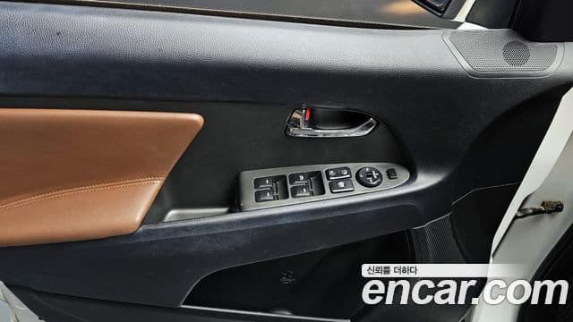 Kia Sportage R бензин турбо GDI 2WD Limited, 2012 17