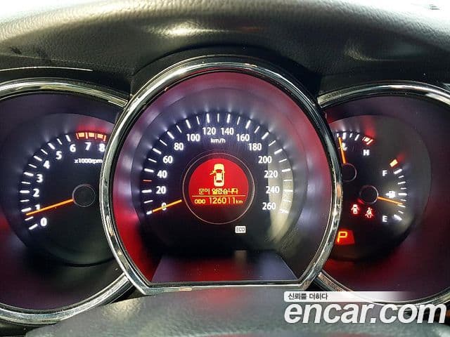 Kia K5 LPI Smart, 2011 7