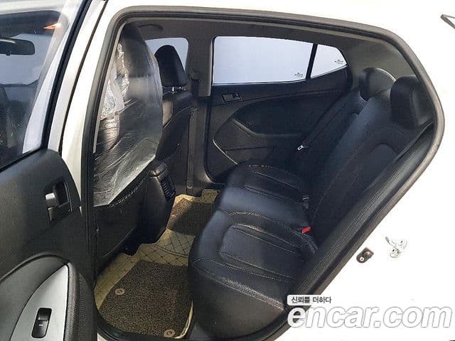 Kia K5 LPI Smart, 2011 9