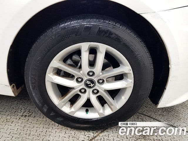 Kia K5 LPI Smart, 2011 20
