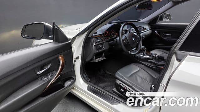 BMW 3시리즈 GT (F34) GT 320d, 2015 11