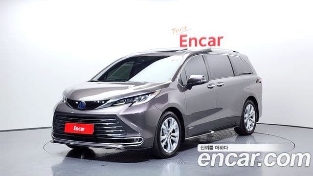 Toyota Sienna 4세대, 2021 1
