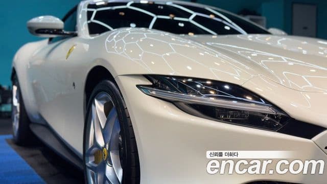 Ferrari 로마 3.9 Spyder, 2024 1