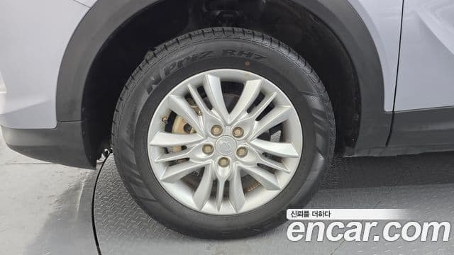 KG모빌리티(SsangYong) Beautiful Korando бензин 1.5 2WD C5, 2024 все фото