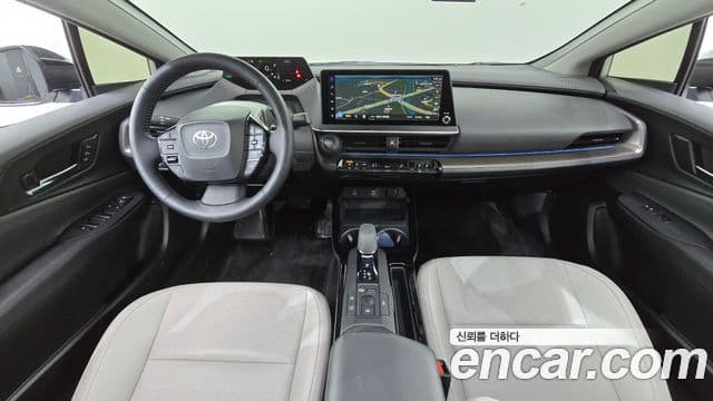 Toyota 프리우스 5세대 2.0 XLE, 2026 7