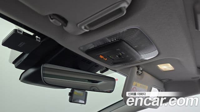 Toyota 프리우스 5세대 2.0 XLE, 2026 17