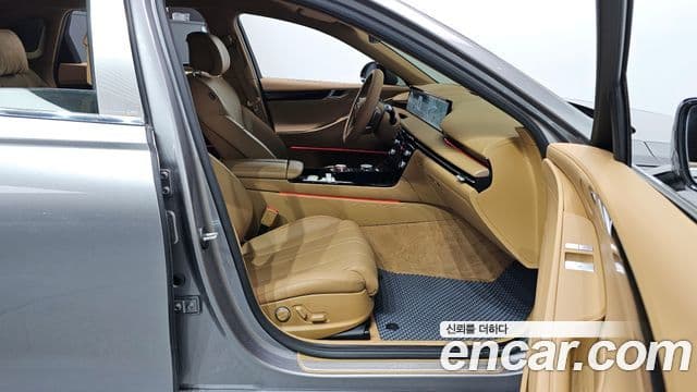 Genesis G80 (RG3) бензин 2.5 турбо AWD, 2025 11