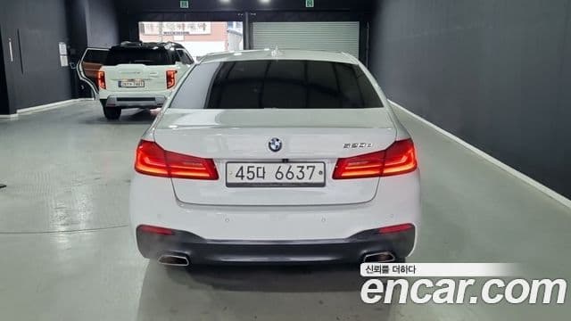 BMW 5시리즈 (G30) 520d M Sport Plus, 2017 4
