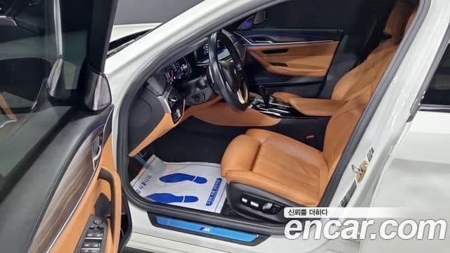 BMW 5시리즈 (G30) 520d M Sport Plus, 2017 11