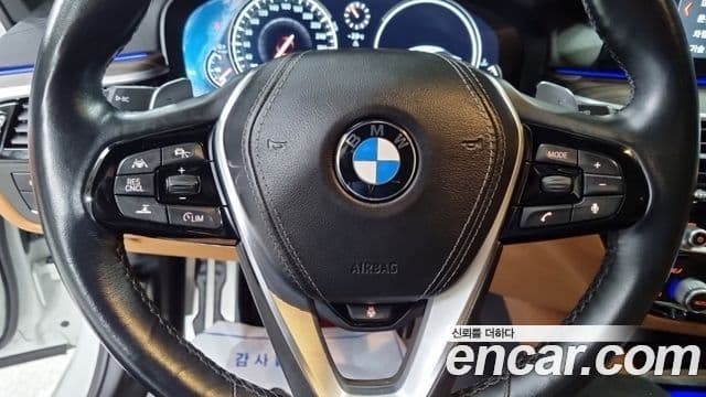 BMW 5시리즈 (G30) 520d M Sport Plus, 2017 12