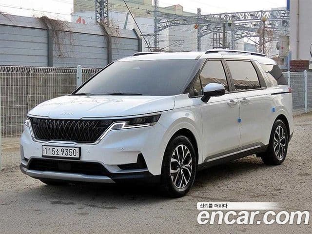 Kia Carnival 4세대 Prestige, 2023 1