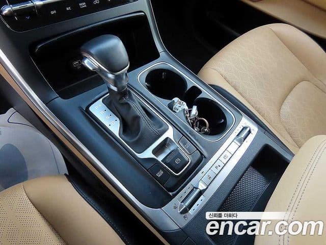 Kia Carnival 4세대 Prestige, 2023 9