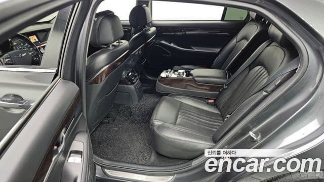 Genesis EQ900 Luxury, 2018 11