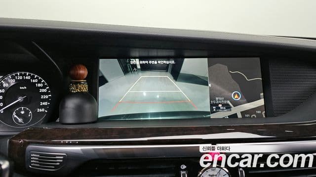 Genesis EQ900 Luxury, 2018 17