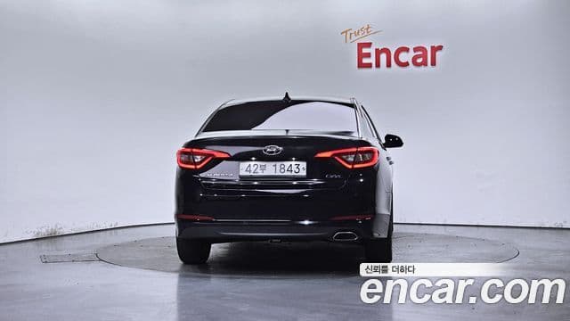 Hyundai LF Sonata 2.0 Smart, 2015 4