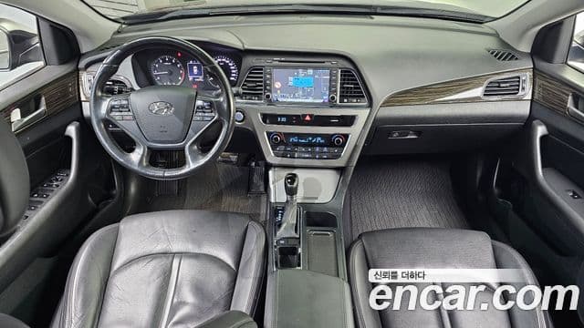 Hyundai LF Sonata 2.0 Smart, 2015 7