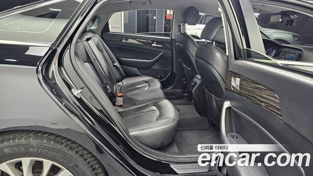 Hyundai LF Sonata 2.0 Smart, 2015 12