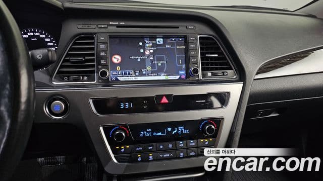 Hyundai LF Sonata 2.0 Smart, 2015 14