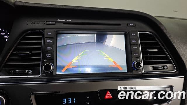 Hyundai LF Sonata 2.0 Smart, 2015 15