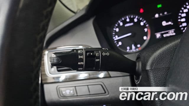 Hyundai LF Sonata 2.0 Smart, 2015 18