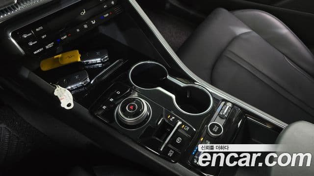 Kia K5 гибрид 3세대 Noblesse, 2021 9