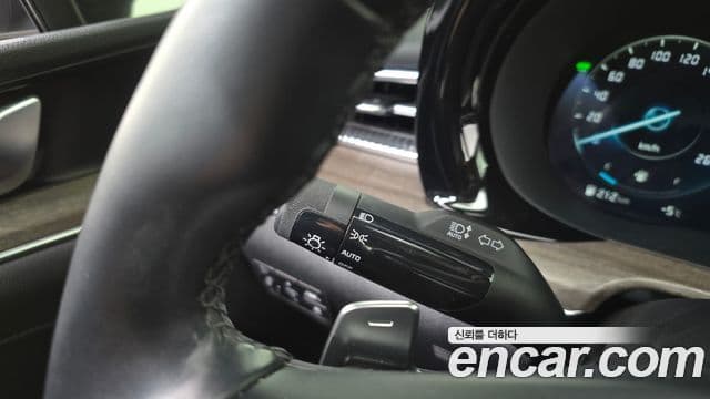 Kia K5 гибрид 3세대 Noblesse, 2021 18