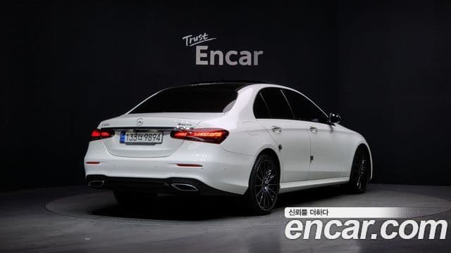 Mercedes-Benz E-класс W213 AMG Line, 2023 2