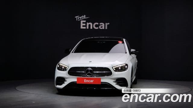 Mercedes-Benz E-класс W213 AMG Line, 2023 3