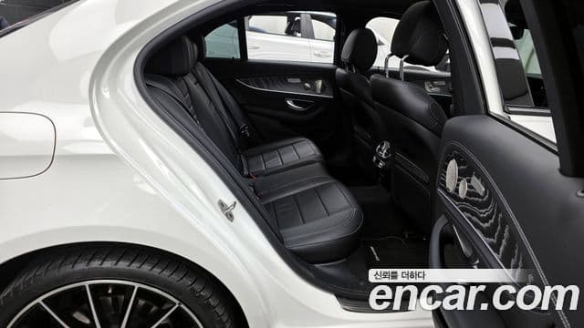 Mercedes-Benz E-класс W213 AMG Line, 2023 12