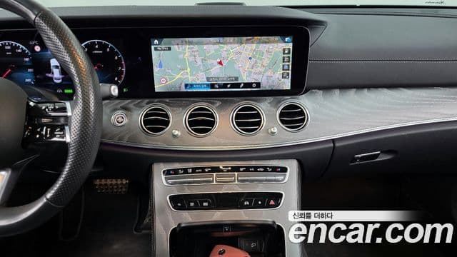 Mercedes-Benz E-класс W213 AMG Line, 2023 14