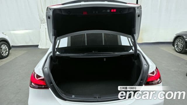 Mercedes-Benz E-класс W213 AMG Line, 2023 20