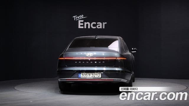Hyundai Grandeur (GN7) Premium, 2024 4