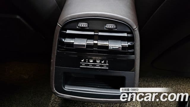 Maserati Quattroporte 3.0 дизель GranLusso, 2017 18