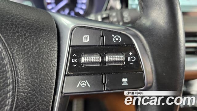 Kia Mohave The / новый Master Platinum, 2022 18