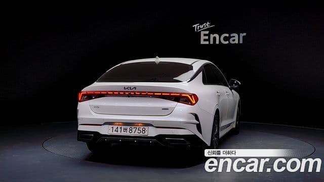 Kia K5 гибрид 3세대 Prestige, 2023 4