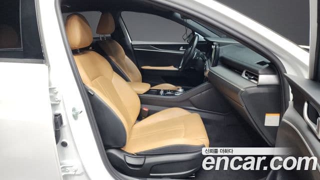 Kia K5 гибрид 3세대 Prestige, 2023 11