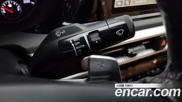 Kia K5 гибрид 3세대 Prestige, 2023 18