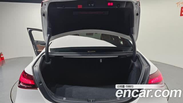 Mercedes-Benz E-класс W213 Avantgarde, 2022 20