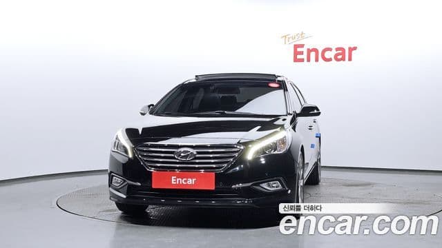 Hyundai LF Sonata Special, 2016 3