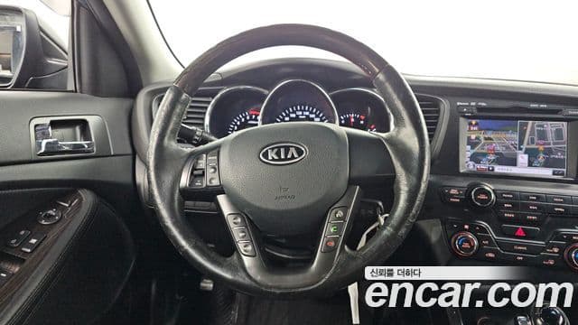 Kia K5 Prestige, 2011 11