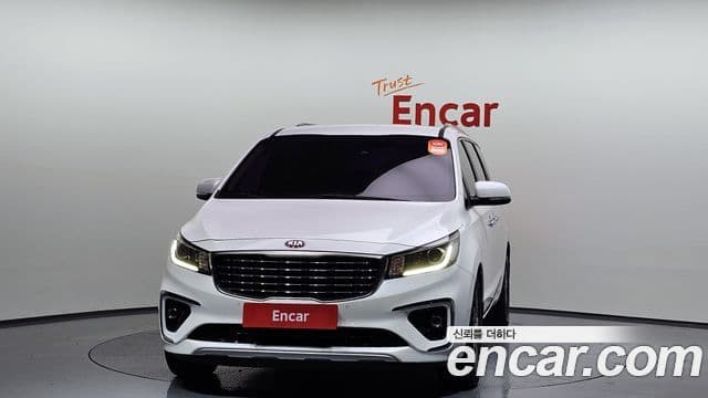 Kia The / новый New Carnival Luxury, 2020 3